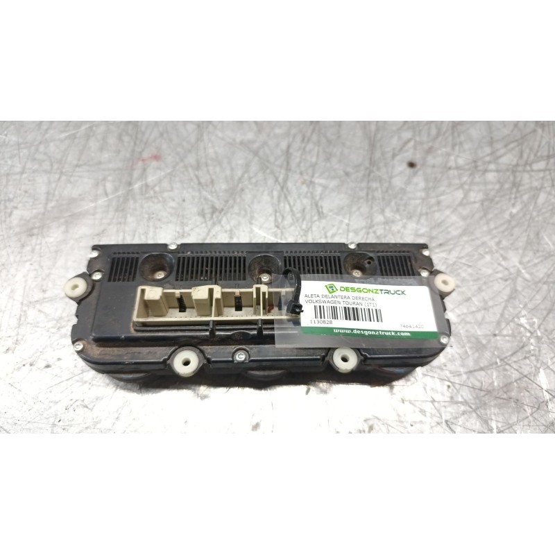 Recambio de aleta delantera derecha para volkswagen touran (1t1) advance referencia OEM IAM 74641420 2