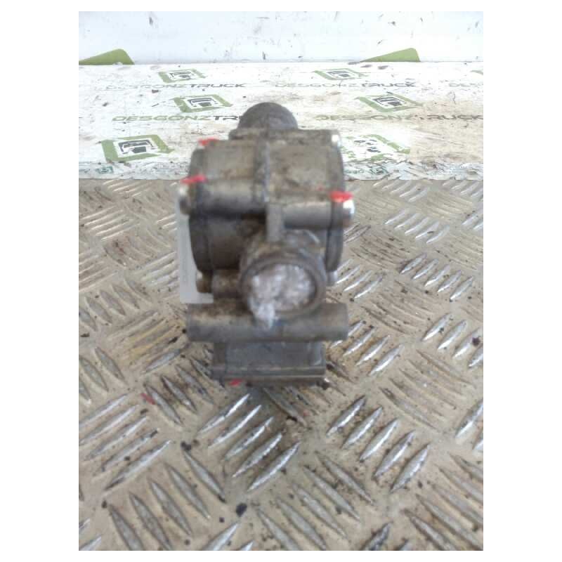 Recambio de valvula aire para iveco eurocargo tector 5.9 diesel referencia OEM IAM BR9154  ELECTRO VALVULA EBS - Blanco 3