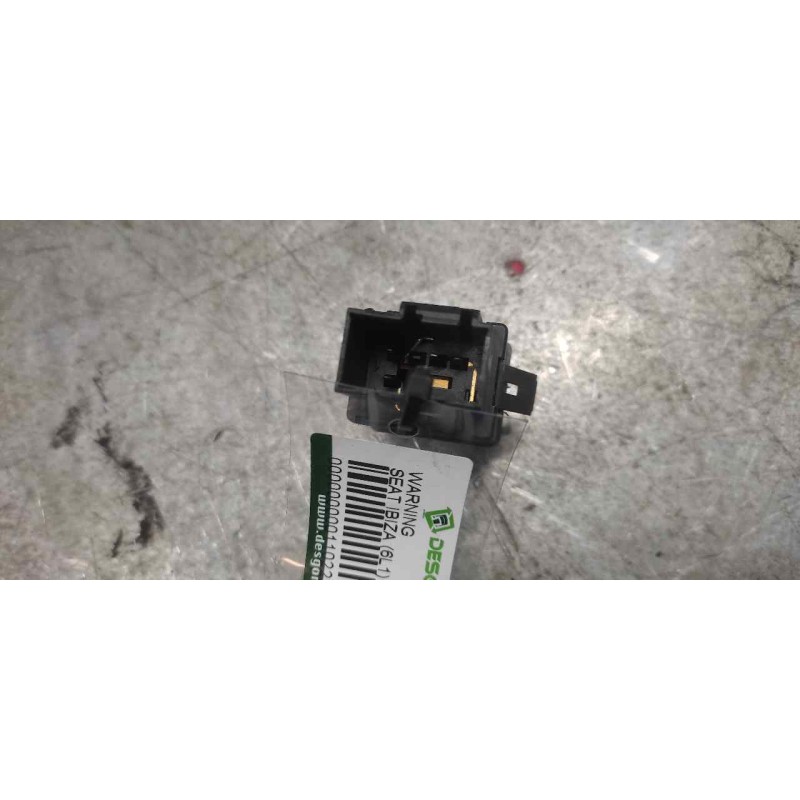 Recambio de warning para seat ibiza (6l1) cool referencia OEM IAM 6L1953235A 4 PINS - Negro 2