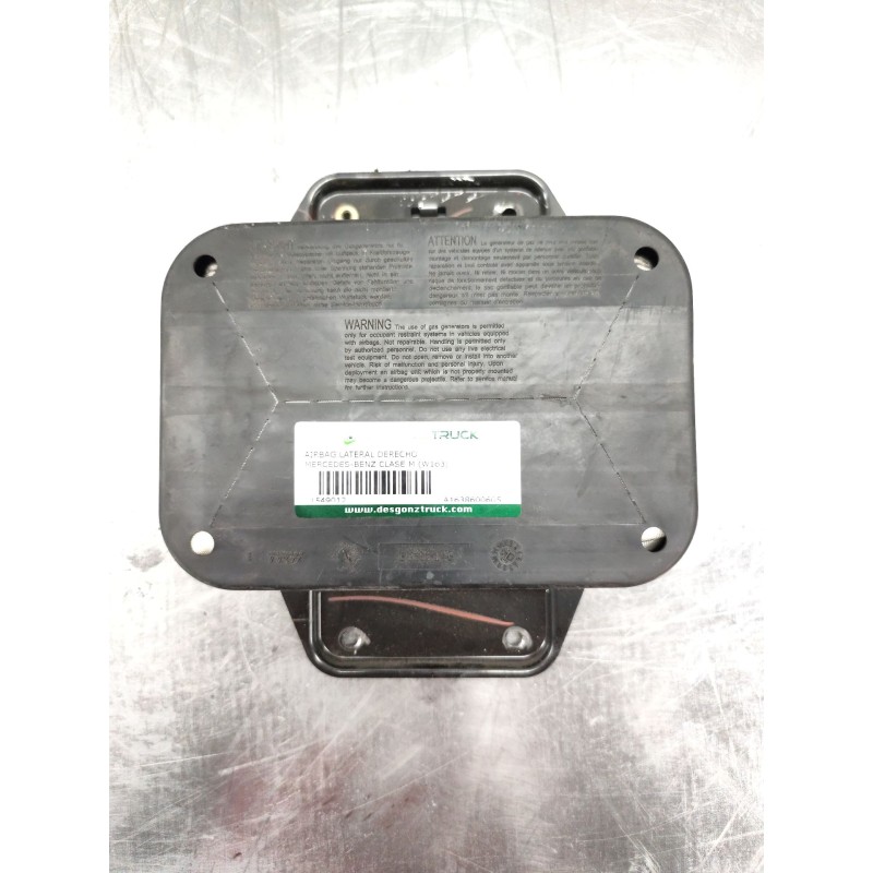 Recambio de airbag lateral derecho para mercedes-benz clase m (w163) ml 270 cdi (163.113) referencia OEM IAM A1638600605  