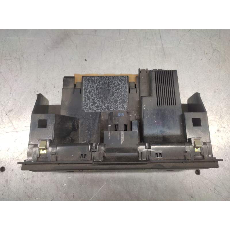 Recambio de mando climatizador para audi a4 berlina (b5) 2.5 tdi referencia OEM IAM 4