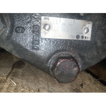 Recambio de caja direccion para iveco eurocargo 05.03  5.9 diesel referencia OEM IAM 504060688  8098955637