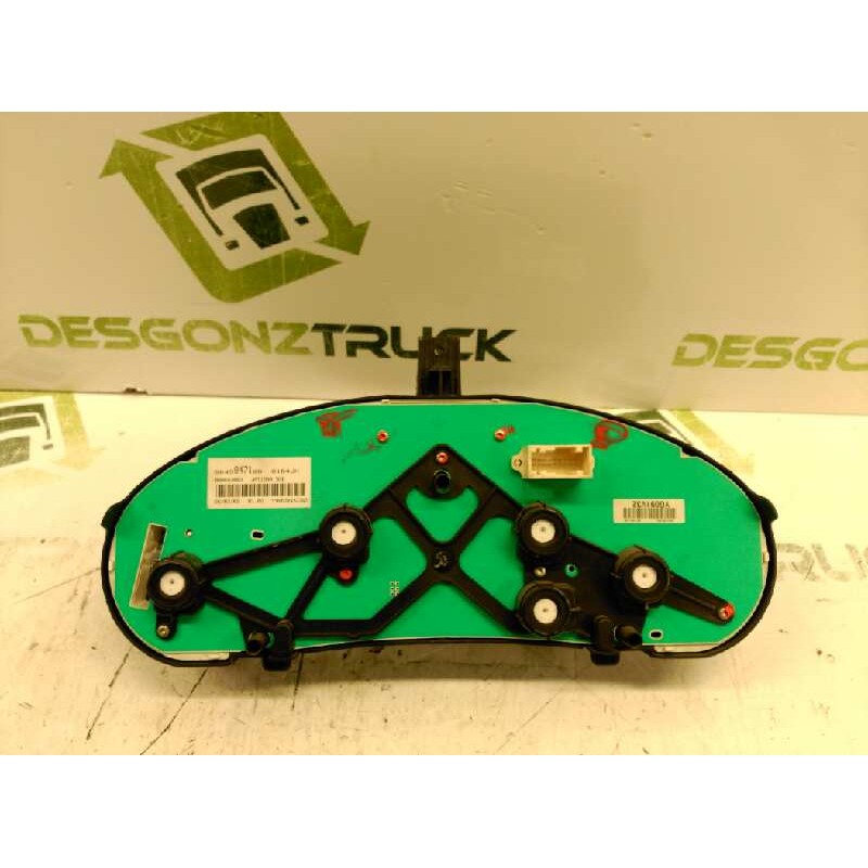 Recambio de cuadro instrumentos para peugeot 206 berlina xs referencia OEM IAM 5550003000 9645847180 2