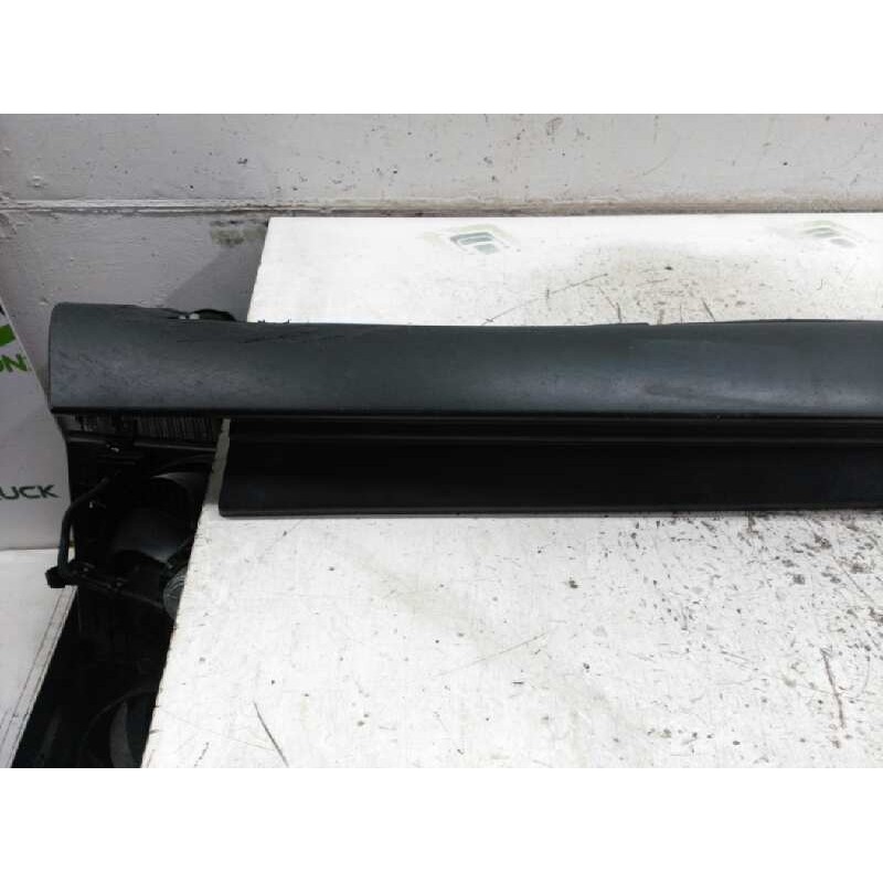 Recambio de faldon lateral para citroën c5 berlina 1.6 hdi fap referencia OEM IAM 96810601204 DERECHA - Negro 2