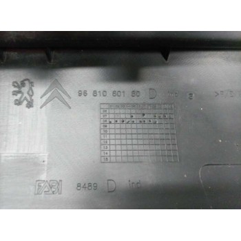 Recambio de faldon lateral para citroën c5 berlina 1.6 hdi fap referencia OEM IAM 96810601204 DERECHA 