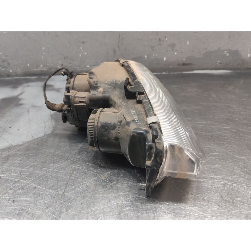 Recambio de faro izquierdo para alfa romeo 156 (932_) 1.9 jtd (932.a2b00) referencia OEM IAM - Rojo 2