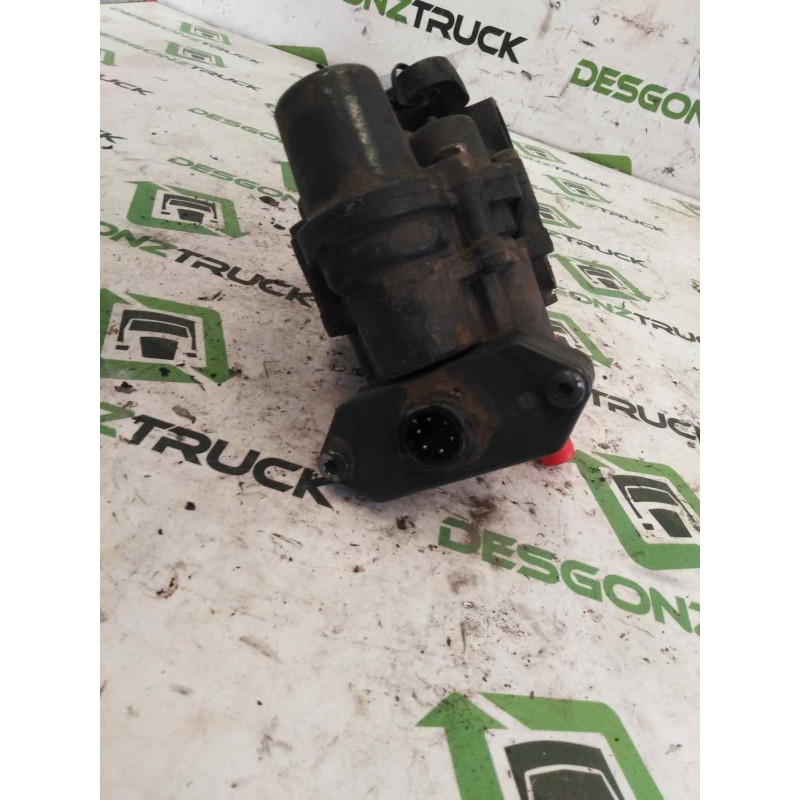 Recambio de valvula aire para daf serie xf105 referencia OEM IAM AE4528 K014682 VALVULA CUADRUPLE 4