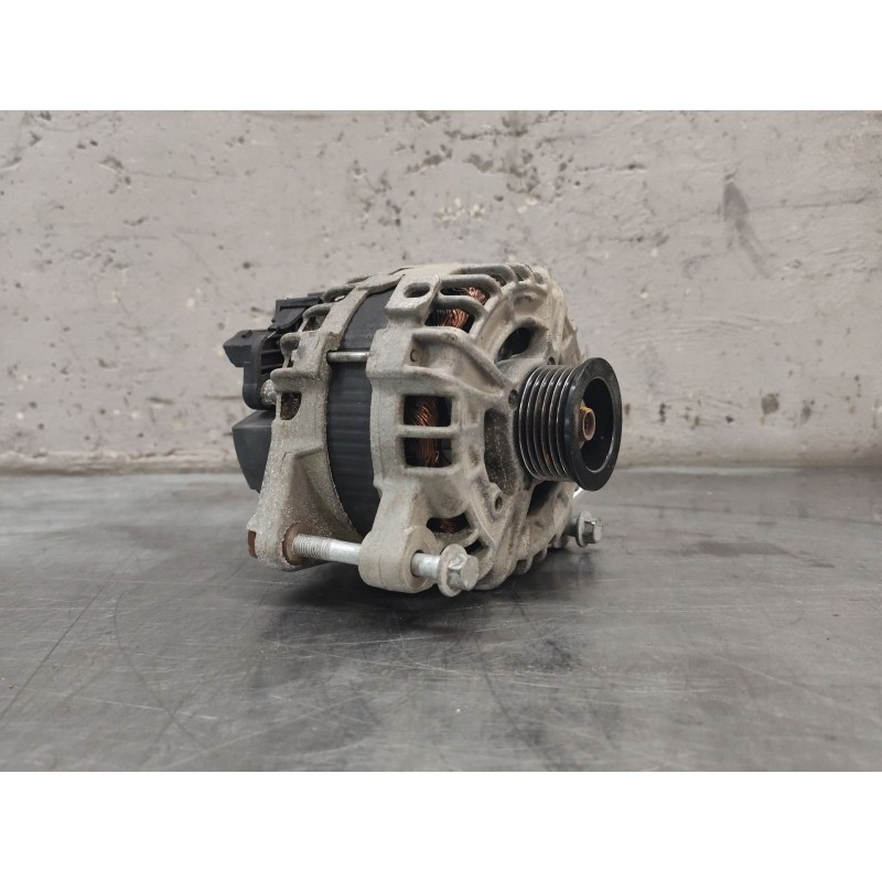 Recambio de alternador para land rover range rover evoque (l538) 2.0 d referencia OEM IAM 0125812068  