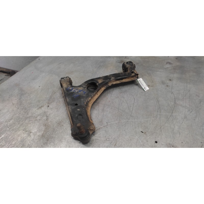 Recambio de brazo suspension inferior delantero izquierdo para opel vectra b berlina básico referencia OEM IAM 2