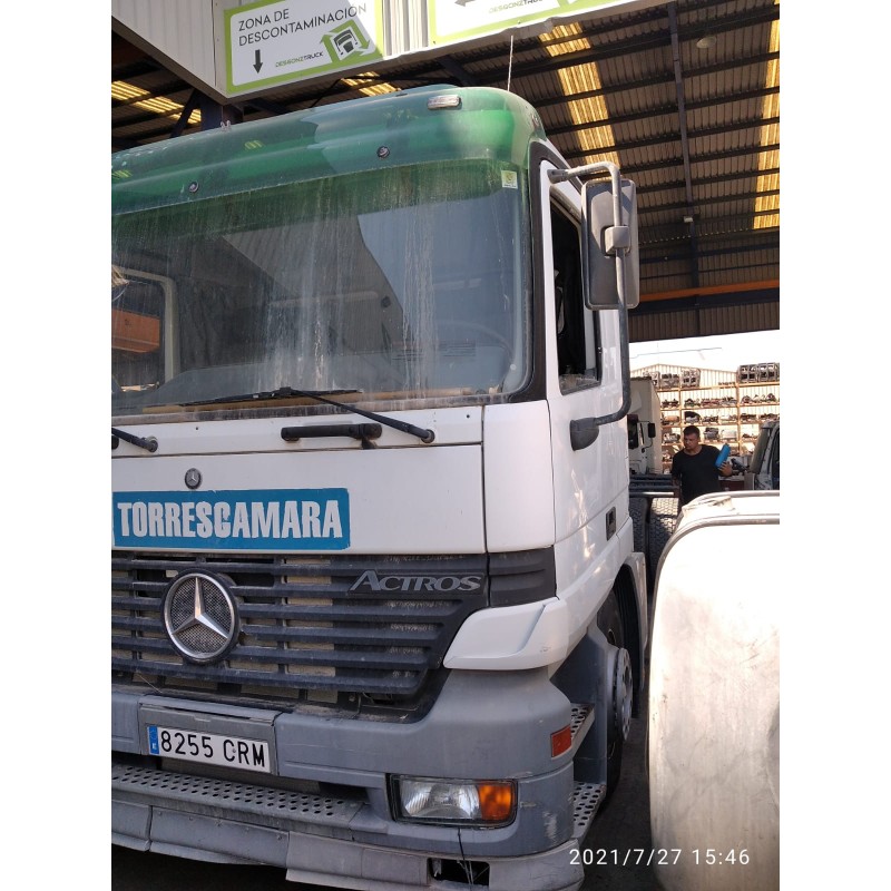 MERCEDES-BENZ ACTROS 2/3 3 - EJES / 6 CIL.