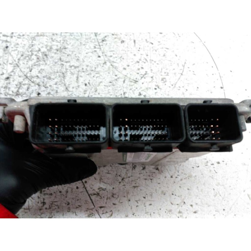 Recambio de centralita motor uce para renault megane i classic (la0) referencia OEM IAM 8200078730 0281001934 BOSCH - Blanco 3