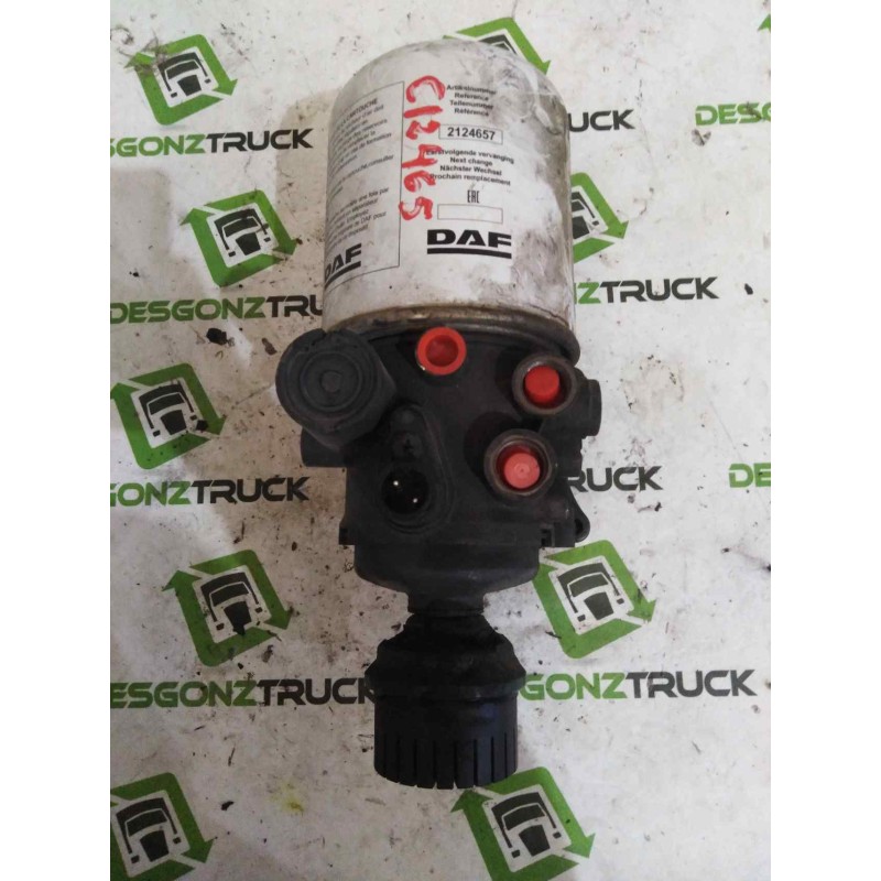 Recambio de valvula aire para daf serie xf105 referencia OEM IAM LA8145 K014986 VALVULA SECADORA 4