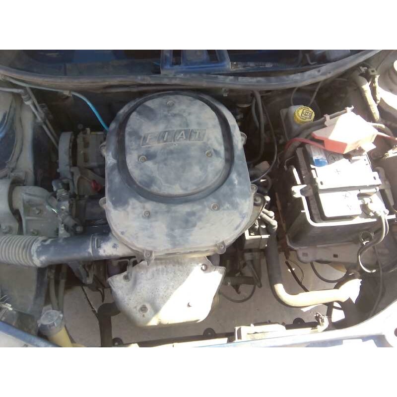 FIAT PUNTO BERLINA (188)