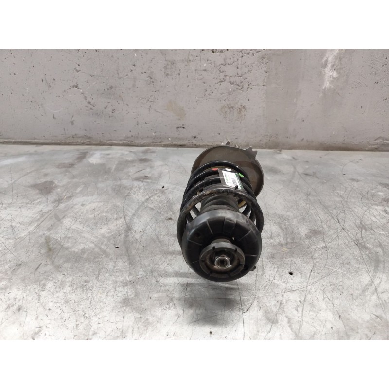 Recambio de amortiguador delantero derecho para peugeot 5008 referencia OEM IAM 9807730380 3