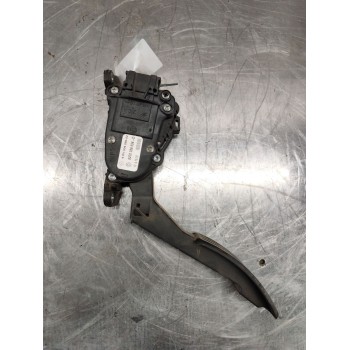 Recambio de pedal acelerador para dacia duster ambiance 4x2 referencia OEM IAM 8200386506D  