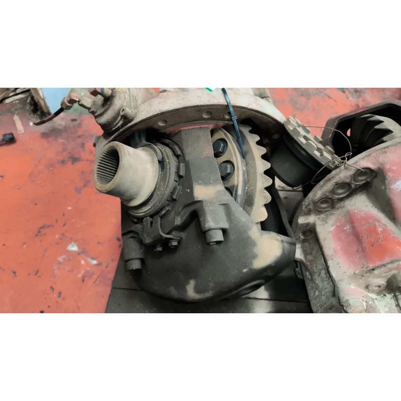 Recambio de grupo para iveco serie p faki (330-30) hw 6x6 224 kw larga distancia referencia OEM IAM 2737R 42100047 RELACION:27X3 5
