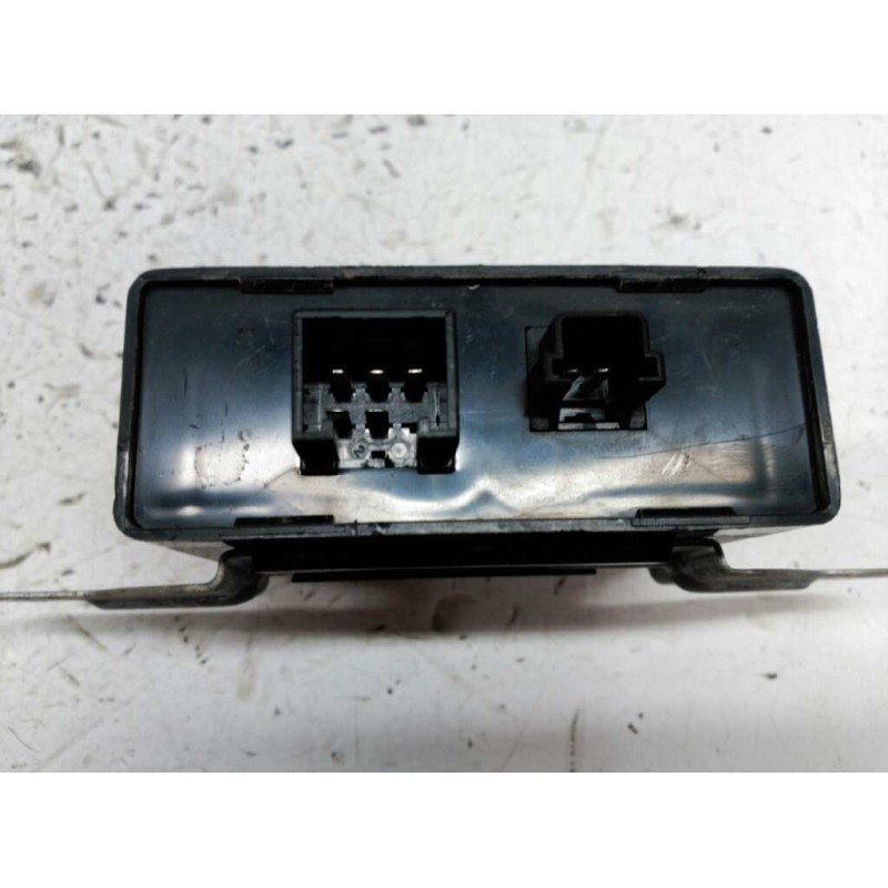 Recambio de modulo electronico para mg serie 45 (rt) classic (5-ptas.) referencia OEM IAM YWC106900 CENTALITA ELEVALUNAS DEL. IZ 2