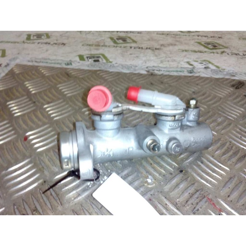 Recambio de bombin freno para nissan cabstar 09.06 cabstar 35.xx cabina simple cabina individual referencia OEM IAM 9X201 BM57 B