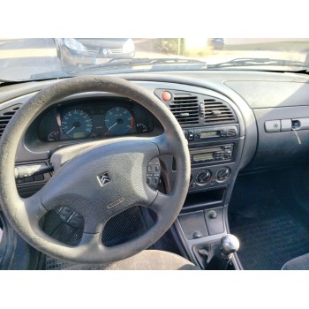 citroën xsara berlina del año 2000