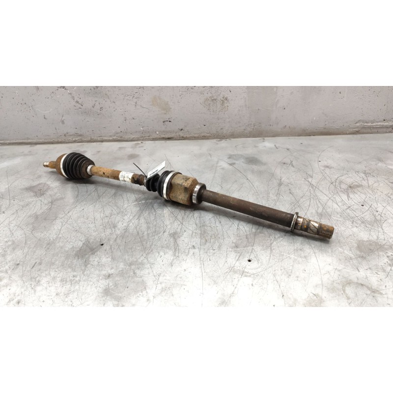 Recambio de transmision delantera derecha para renault scenic ii 1.9 dci diesel referencia OEM IAM 8200436366 2