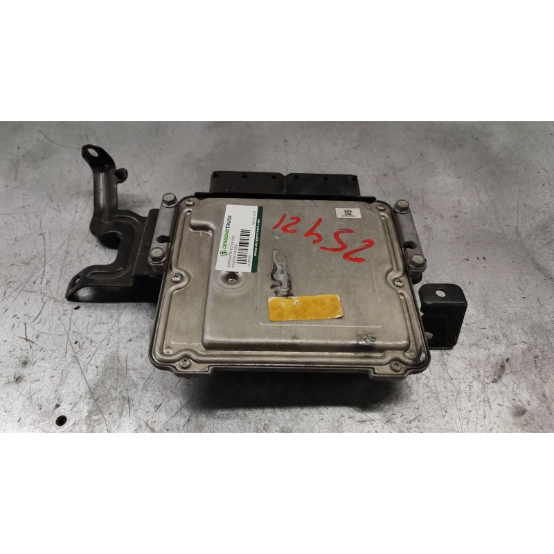 Recambio de centralita motor uce para hyundai i30 (gd) 1.6 crdi referencia OEM IAM 0281031578 - Blanco 2