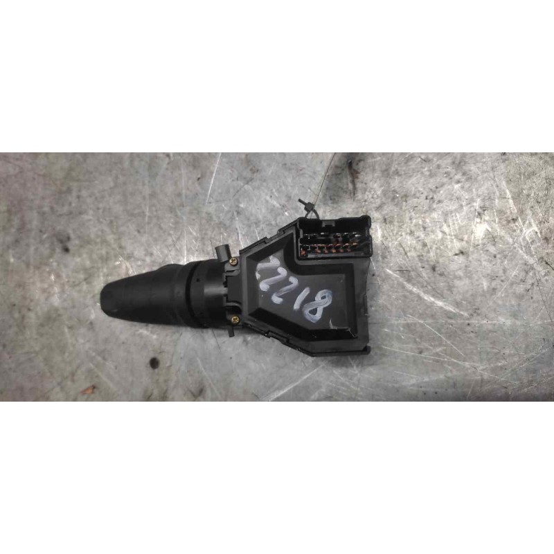 Recambio de mando limpia para nissan almera (n16/e) acenta referencia OEM IAM 25260AV770 12 PINS - Negro 2