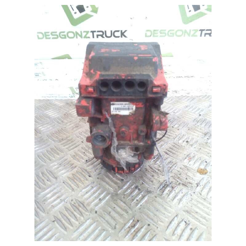 Recambio de valvula aire para man tg - a 18.460 fg / bb (e3/e4) m (largura mediana) referencia OEM IAM 0486203016  VALVULA EBS - Blanco