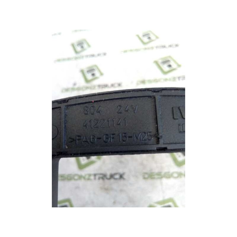 Recambio de modulo electronico para iveco trucks stralis as 190s50 referencia OEM IAM 41221141  CENTRALITA LUCES 3