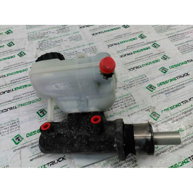 Recambio de bomba freno para mercedes-benz vito (w638) combi 110 cdi (638.194) referencia OEM IAM - Blanco 2
