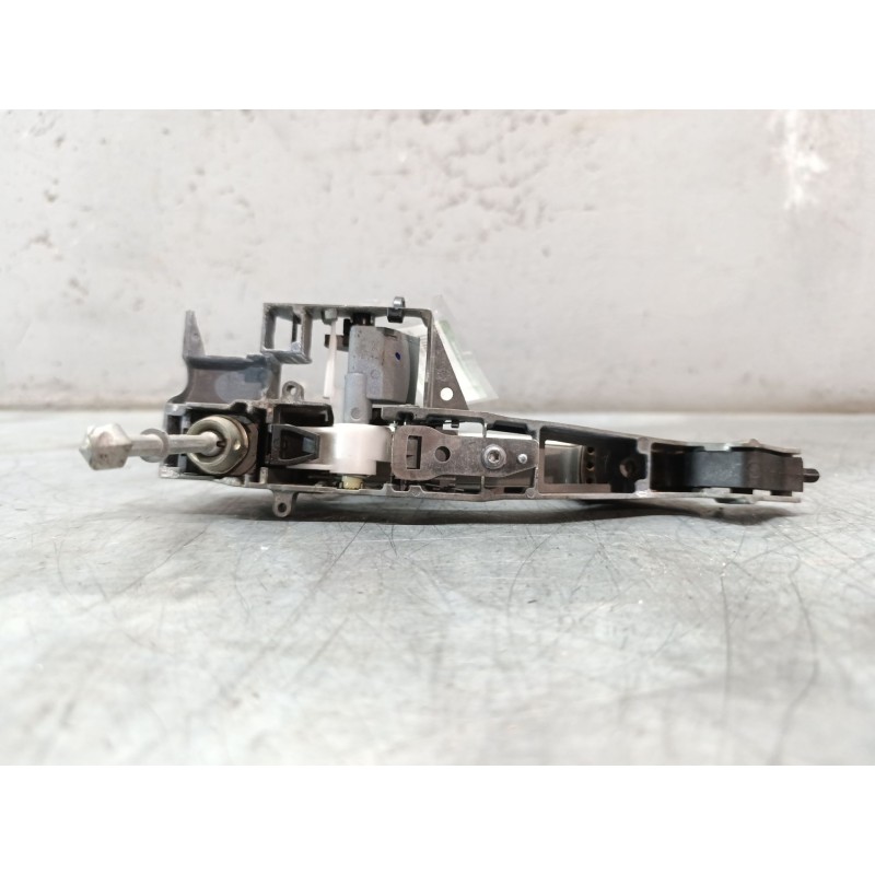 Recambio de cerradura puerta delantera izquierda para peugeot 5008 referencia OEM IAM  6 PINS 2