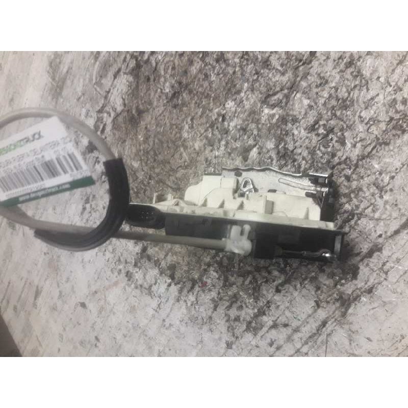 Recambio de cerradura puerta delantera izquierda para seat ibiza (6j5) good stuff referencia OEM IAM 5N1837015E 7 PINS - Blanco 2