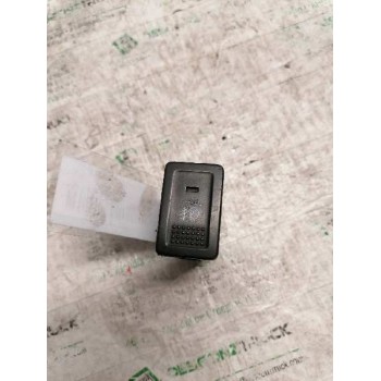 BOTON ANTINIEBLA TRASERO 5 PINS 