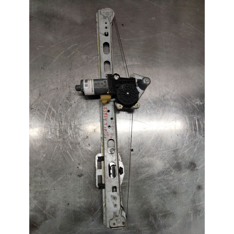 Recambio de elevalunas trasero izquierdo para mercedes-benz clase m (w163) ml 270 cdi (163.113) referencia OEM IAM 119017100  