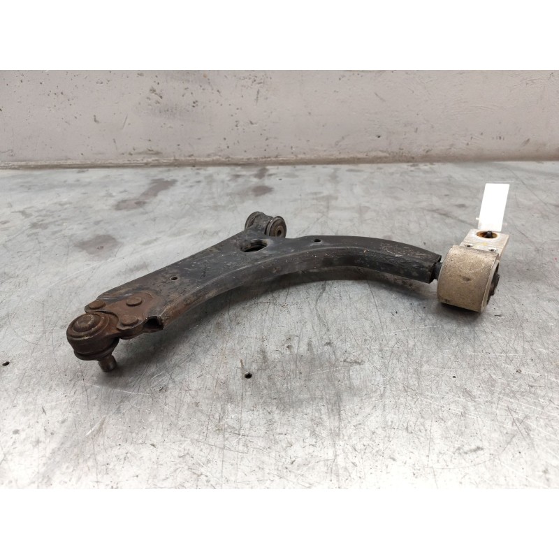 Recambio de brazo suspension inferior delantero derecho para ford fiesta (cbk) ambiente referencia OEM IAM - Blanco 2