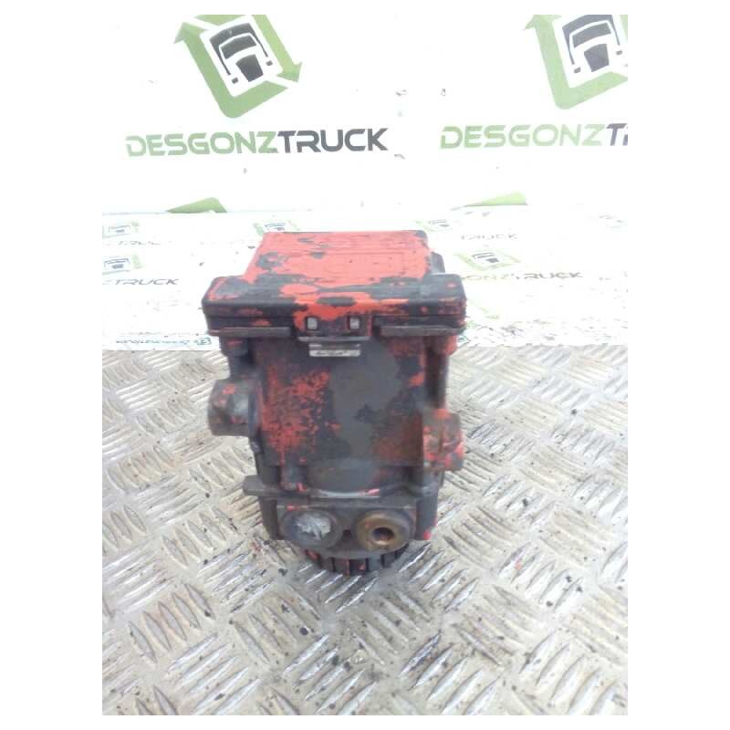 Recambio de valvula aire para man tg - a 18.460 fg / bb (e3/e4) m (largura mediana) referencia OEM IAM 0486203016  VALVULA EBS - Blanco 3