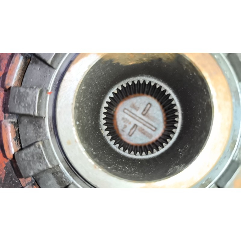 Recambio de grupo para iveco serie p fki (330-36) h 6x4 265 kw larga distancia referencia OEM IAM 1931L RELACION:9X32 3