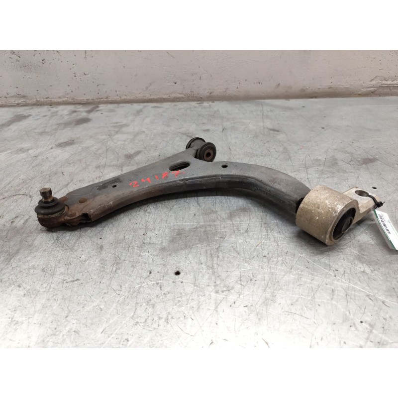 Recambio de brazo suspension inferior delantero izquierdo para ford fiesta (cbk) ambiente referencia OEM IAM   