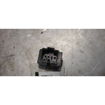 Recambio de boton antivaho para ssangyong musso 2.9 tdi full referencia OEM IAM   5 PINS