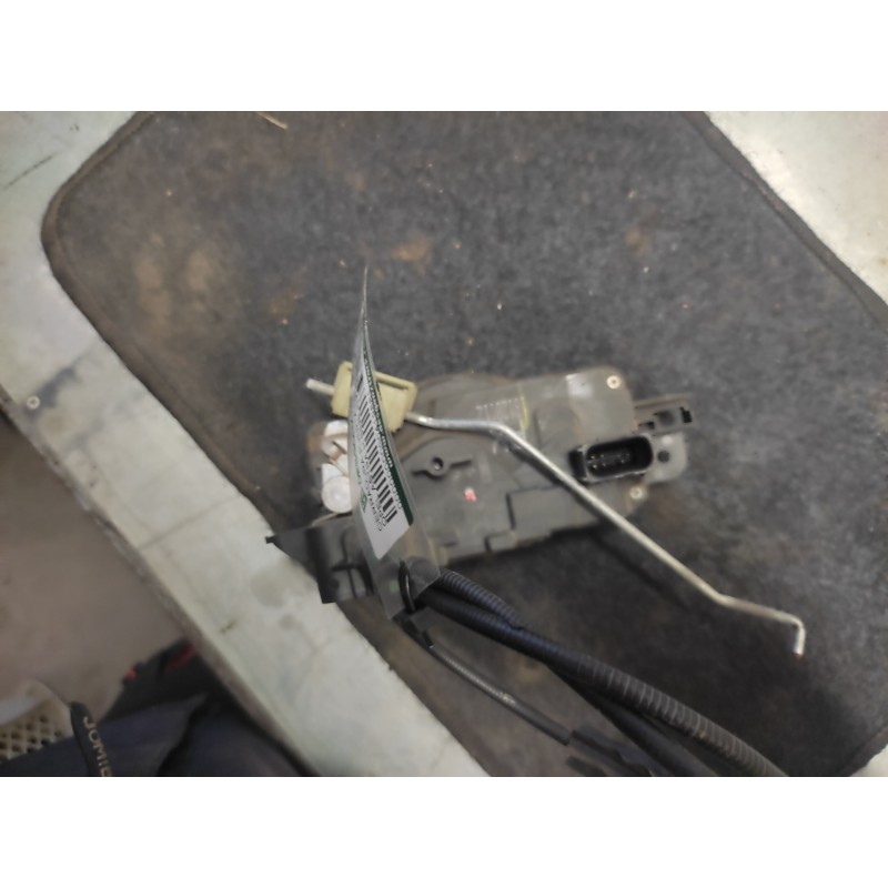 Recambio de cerradura puerta delantera derecha para opel astra h berlina cosmo referencia OEM IAM 13128112 5 PINS 2