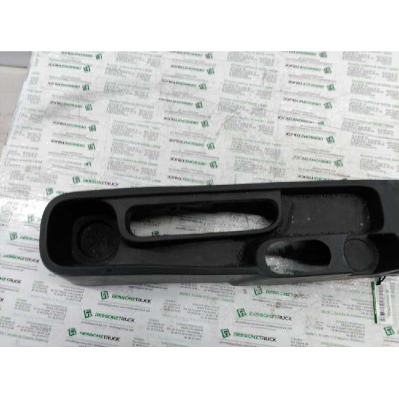 Recambio de guarnecidos palanca cambio para peugeot bipper básico referencia OEM IAM 1308981070 - Blanco 3