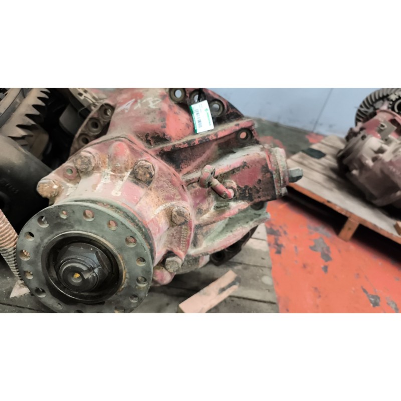 Recambio de grupo para iveco serie p fki (330-36) h 6x4 265 kw larga distancia referencia OEM IAM 1931L RELACION:9X32 6