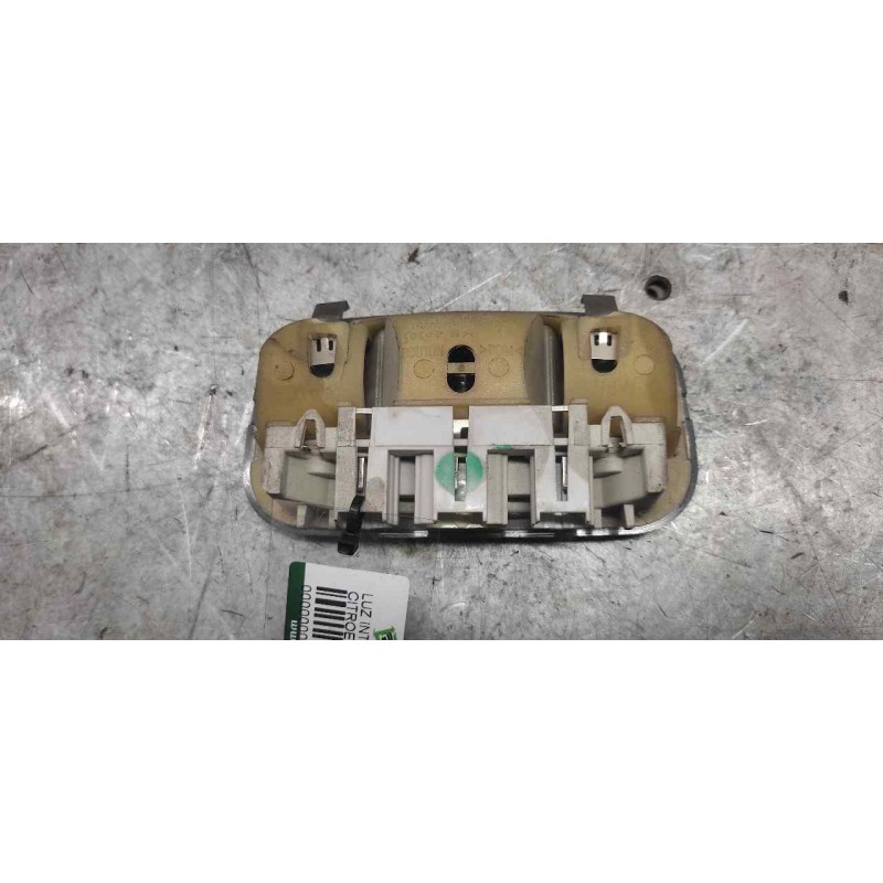 Recambio de luz interior para citroën xsara picasso 1.6 hdi 90 exclusive referencia OEM IAM - Negro 3
