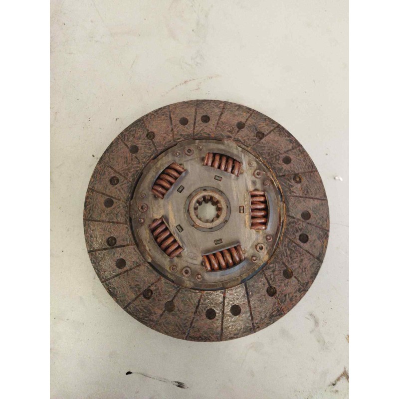 Recambio de disco embrague para iveco daily ka 2.3 diesel cat referencia OEM IAM 504386357 504108418 504241936 - Blanco 2