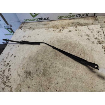 Recambio de brazo limpia delantero derecho para peugeot 207 xs pack referencia OEM IAM   