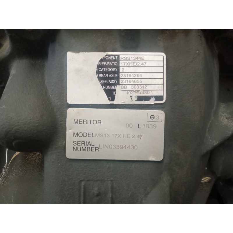 Recambio de diferencial trasero para volvo fh 500 referencia OEM IAM 23568461 - Blanco 2