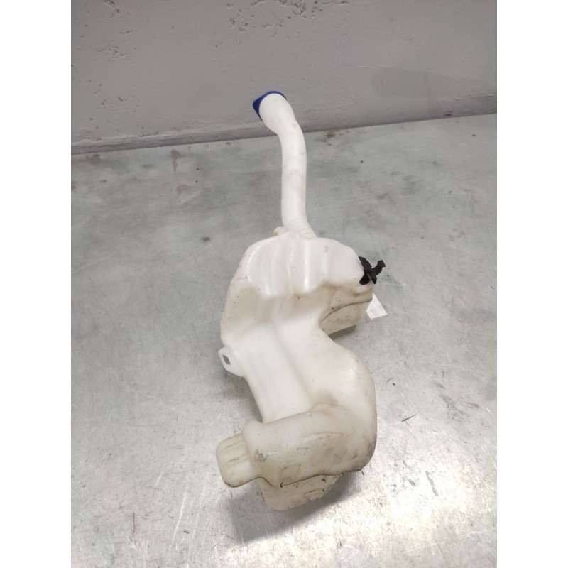 Recambio de deposito limpia para peugeot 5008 referencia OEM IAM 9685005580 2