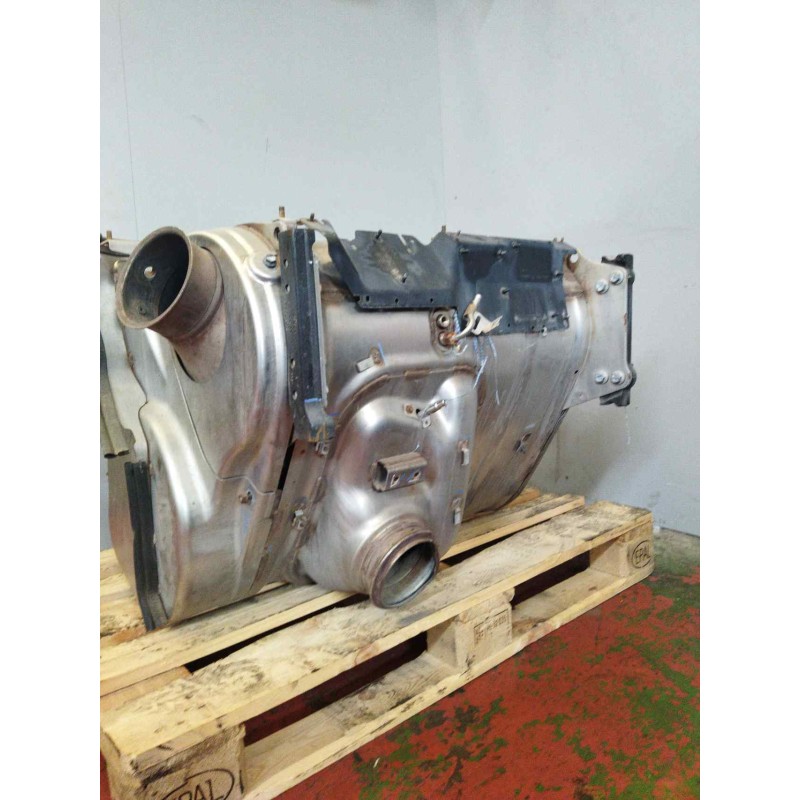 Recambio de catalizador para scania serie p/g/r (l-clase) fsa r520 (4x2) largo cr 19 topline referencia OEM IAM 2159886 2098765 - Blanco 2