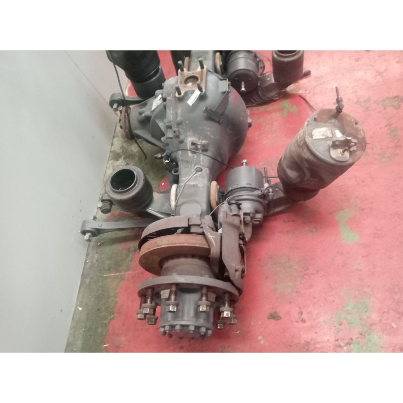 Recambio de diferencial trasero para volvo fh 500 referencia OEM IAM 23568461 - Blanco 5