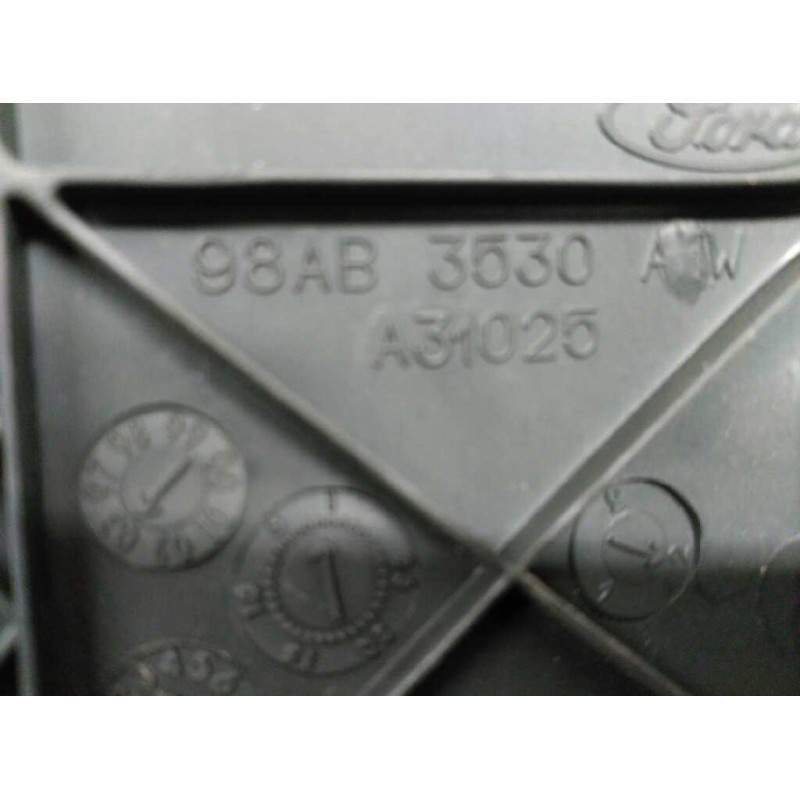 Recambio de guarnecidos volante para ford tourneo connect (tc7) familiar referencia OEM IAM 98AB3530 SUPERIOR - Blanco 3