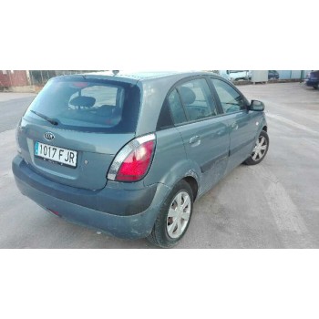 kia rio del año 2006